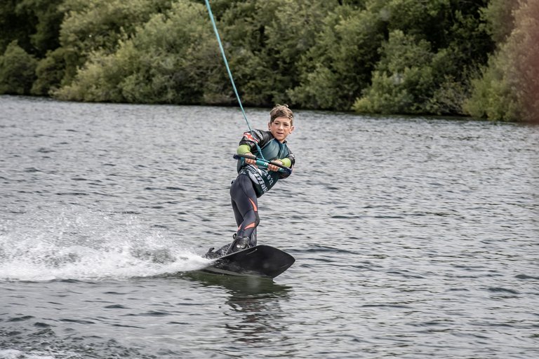 Kit Crowhurst at the 2022 Malibu Boats UK Wakeboard And Wakesurf Nationals - Photo Mantis Pro Media